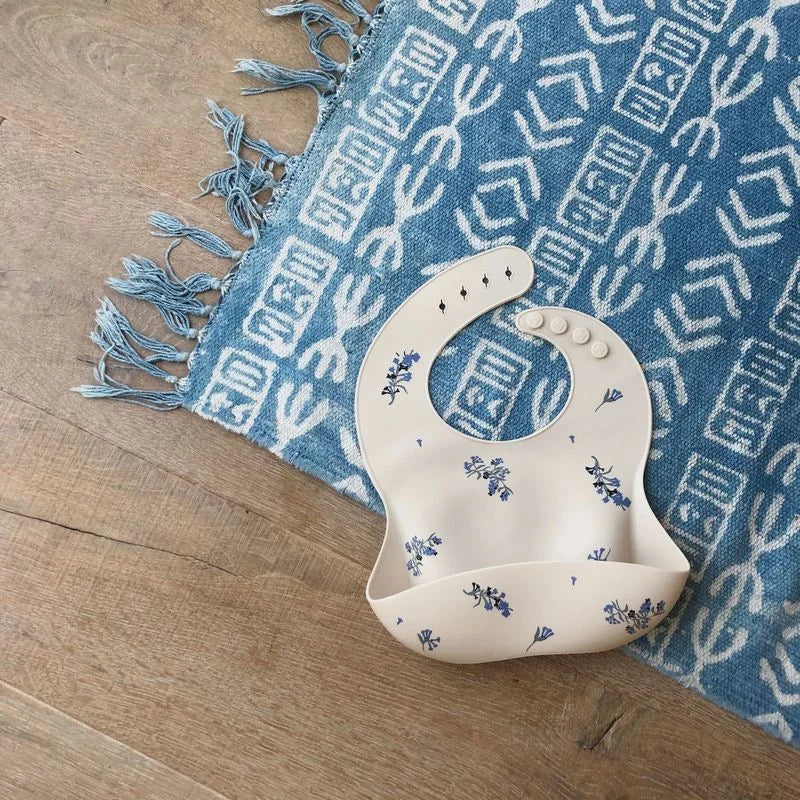 Ins Style Print Waterproof Soft Silicone Baby Bibs